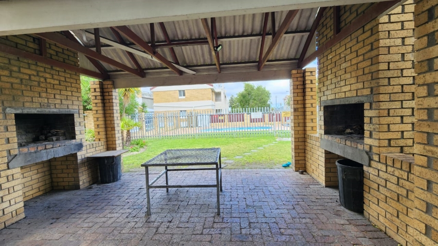 To Let 3 Bedroom Property for Rent in Parow North Western Cape